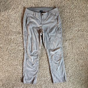 KUHL Spire Roll-Up Pant Cropped Tan Hiking Outdoor Activewear Style 6279 Sz 10
